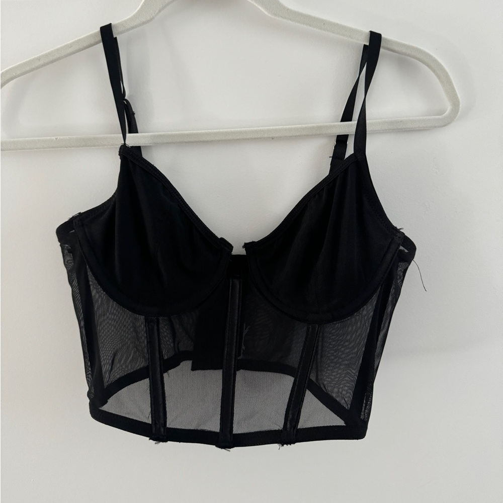 Black crop top